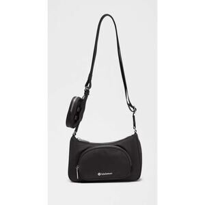 Lululemon Crossbody With Nano Pouch Black Excellent